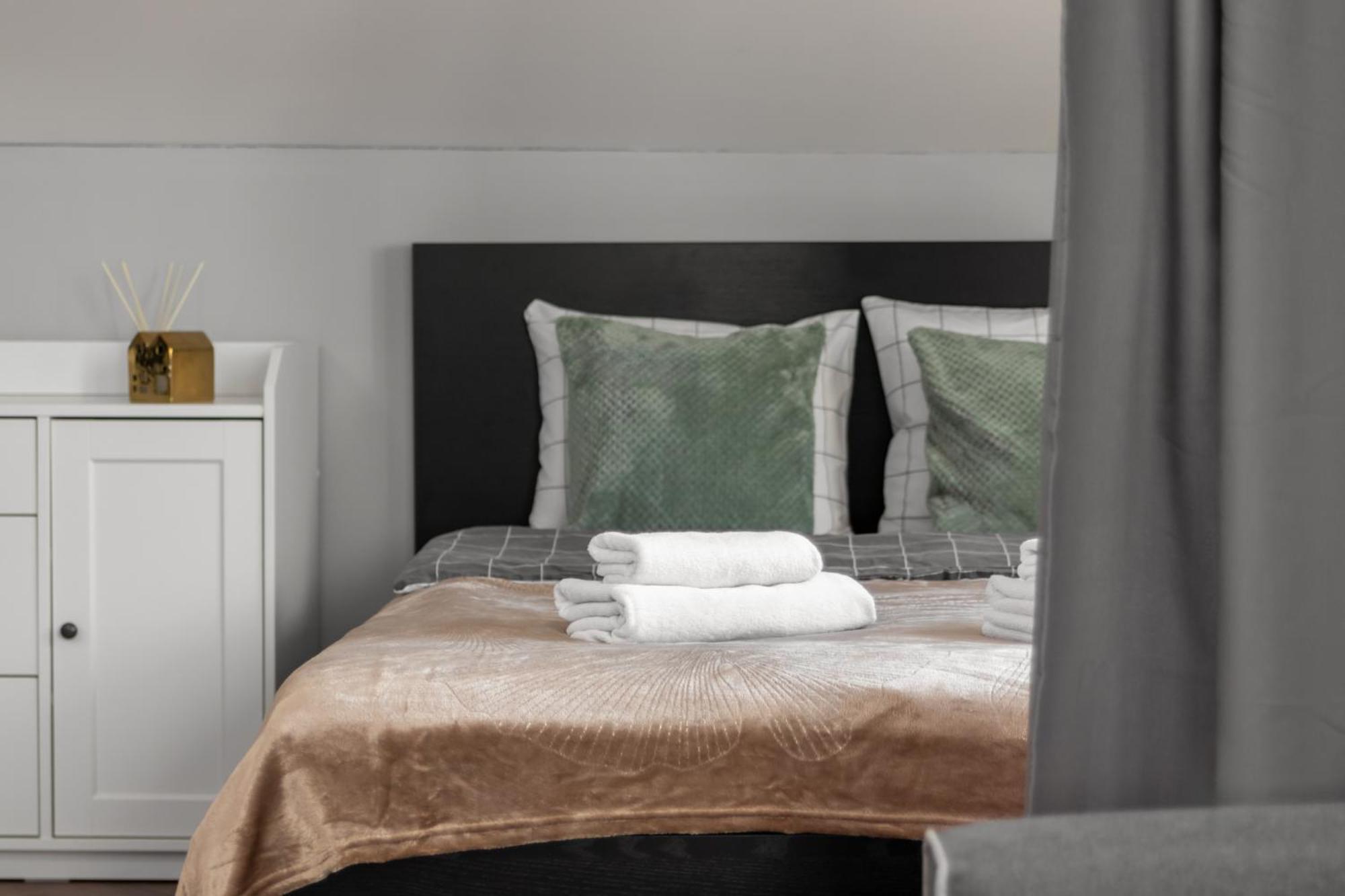 Close-Ga- Cozy Apartments - Marcinkowskiego 华沙 外观 照片